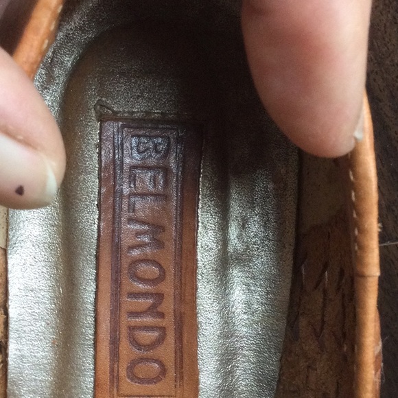 Belmondo Brown Woven Leather Moccasin, Size 7.  Extremely comfortable. - Picture 2 of 4